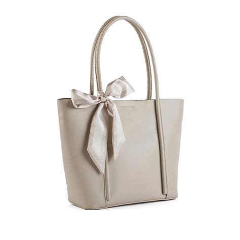 Buy Avril Elevated Everyday Beige Tote bag | Lino Perros