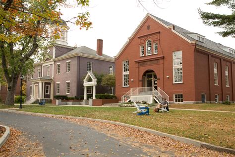 Visit UNE | About UNE | University of New England in Maine, Tangier and ...