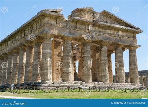 Temple of Athena Minerva in Poseidonia Paestum, Campania, Italy Stock ...