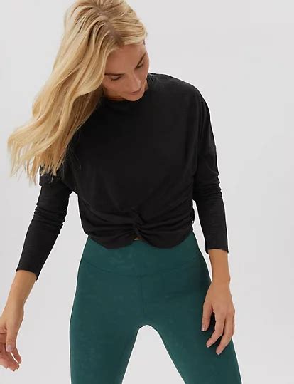 Lightweight Twist Front Long Sleeve Top