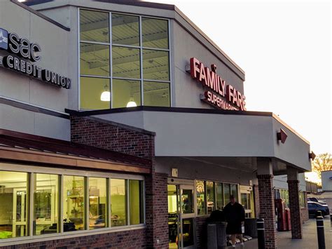 FAMILY FARE SUPERMARKET - 238 8th St, Blair NE - Hours, Directions ...