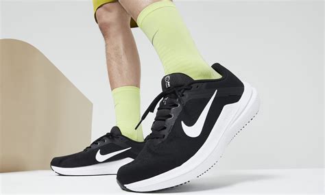 Nike Winflo 10 Men's Road Running Shoes. Nike IN