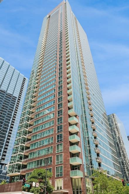 Chicago IL Homes for Rent - Homes.com