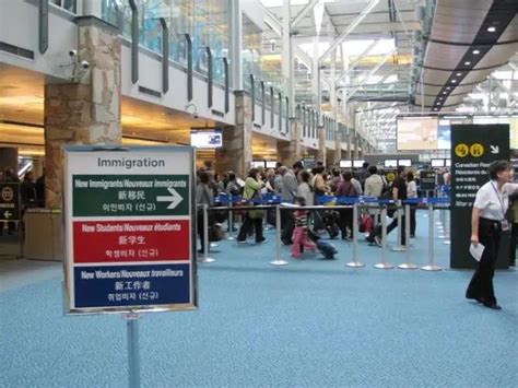 首都机场已开始实施出境自助通关 出国游的各位有福啦-凤凰新闻