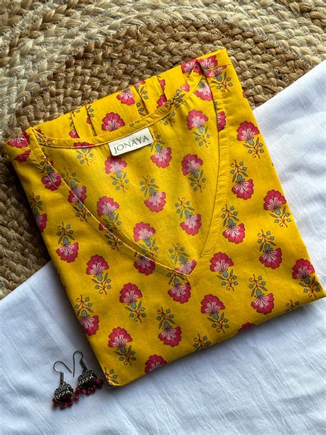 Embracing Yellow Full Sleeves Peplum top – Jonaya