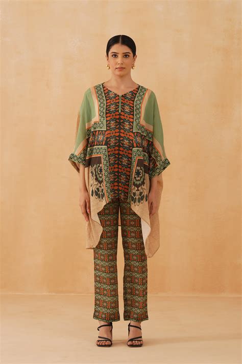 Syra Crepe Matching Set