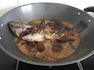 【家常烧黑头鱼的做法步骤图，怎么做好吃】天使妈妈-1_下厨房