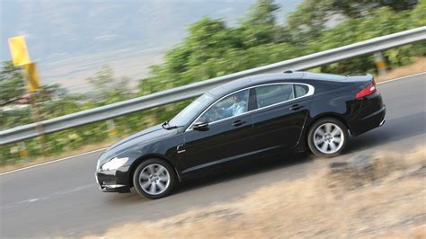 Jaguar-XF-2013-S-Exterior Car Photos - Overdrive