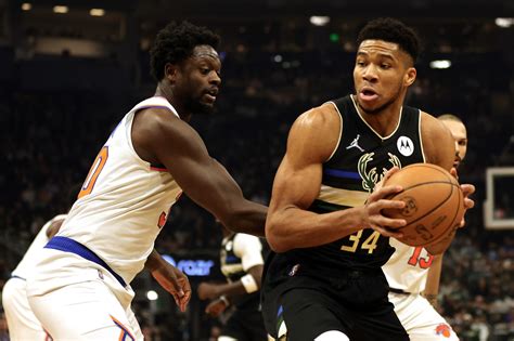 Free Pick Breakdown, Odds & Prediction: Knicks vs. Bucks (10/28/2022 ...
