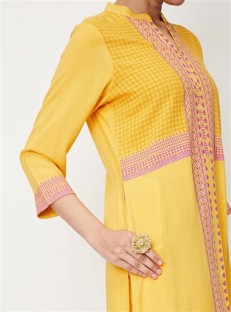 Buy Women Printed Straight Kurta with Pocket Online at just Rs. 799.0 ...