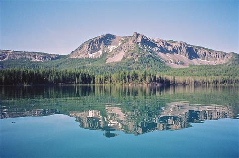 Paulina Lake, Oregon | Places to see, Central oregon, Oregon trail