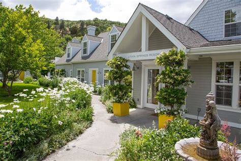 LITHIA SPRINGS RESORT (Ashland) - B&B Reviews, Photos, Rate Comparison ...