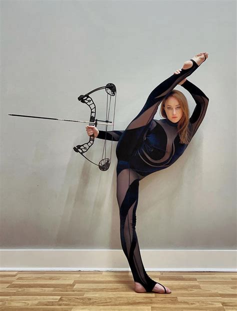 Orissa Kelly: Shooting From The Feet - Glorious Sport