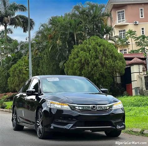 2016 Honda Accord V6 FULL OPTION used car for sale in Abuja Nigeria - NigeriaCarMart.com