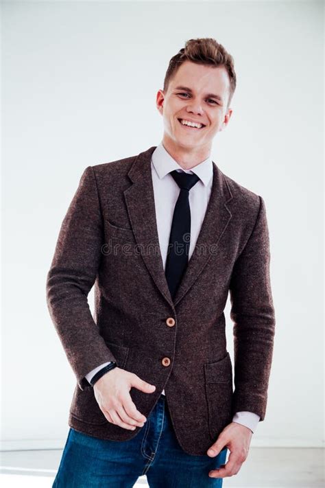 Guy in a Suit 的图像结果