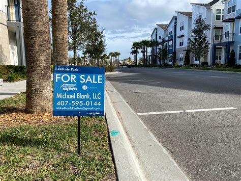 Chinese citizens sue Florida over property ban law - Employment ...