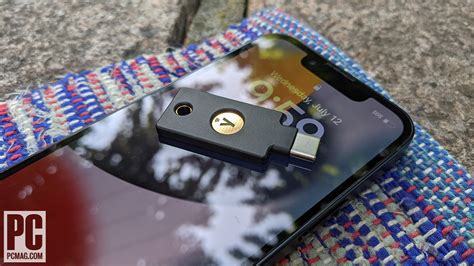 Security Key for Computer 的图像结果