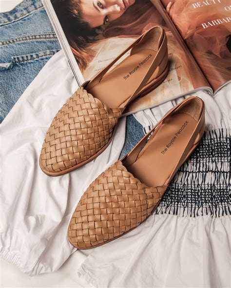 Women – The Royale Peacock