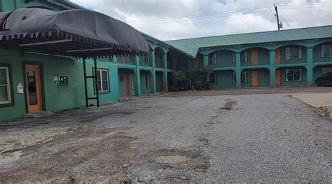 PELICAN INN (Aransas Pass) - Motel Reviews, Photos, Rate Comparison ...