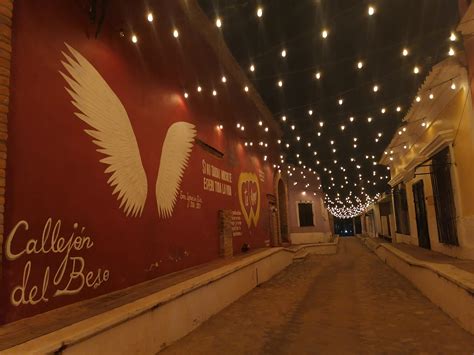 Callejón del beso en San Ignacio - Escapadas por México Desconocido