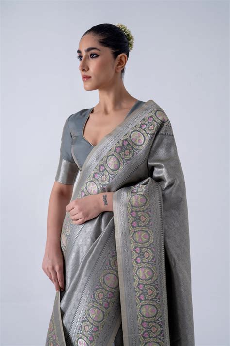 India's Best Online Saree Shopping Site - Binal Patel