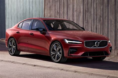 2021 Volvo S60 launched at a price of 45.90 lakh; Reservations Open