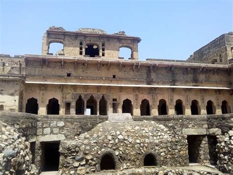 Garhkundar Fort (Tikamgarh) - 2020 What to Know Before You Go (with ...