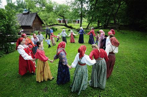 Русские 🌟: кто это такие, откуда произошли, все об истории и культуре ...