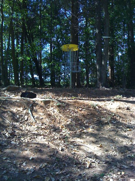 Hole 11 • Nevin Park (Charlotte, NC) | Disc Golf Courses | Disc Golf Scene