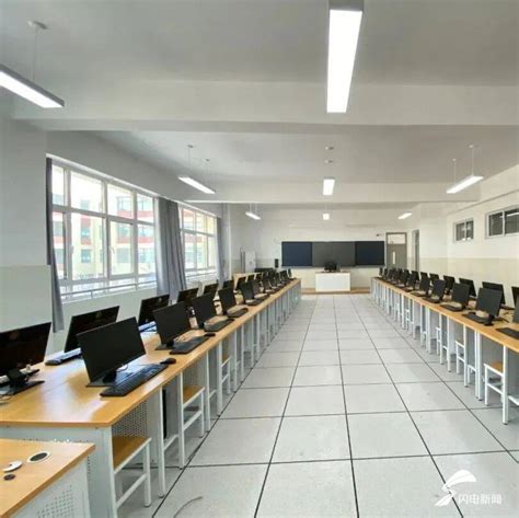 开学季！济南高新区3所新建学校开门迎新 将新增学位6210个_腾讯新闻