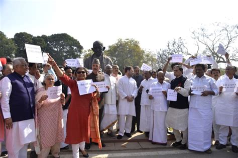 Congress MP's demonstration against Nirav Modi