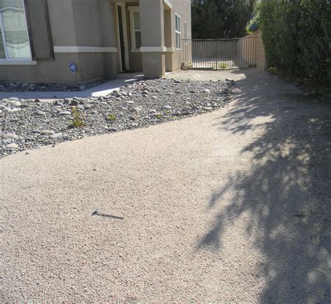Decomposed Granite Walkway for Easy Yard Transition