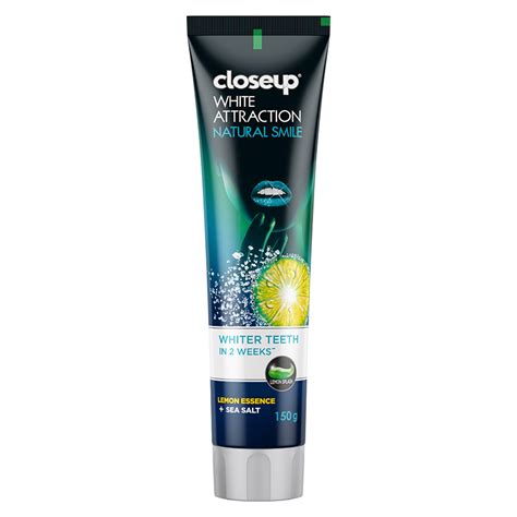 Closeup White Attraction Natural Smile Toothpaste, 150 gm Price, Uses ...