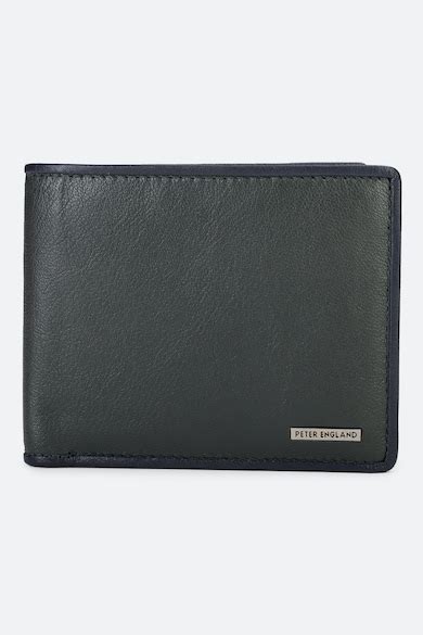 Buy Men Green Solid Genuine Leather Wallet Online - 710576 | Peter England