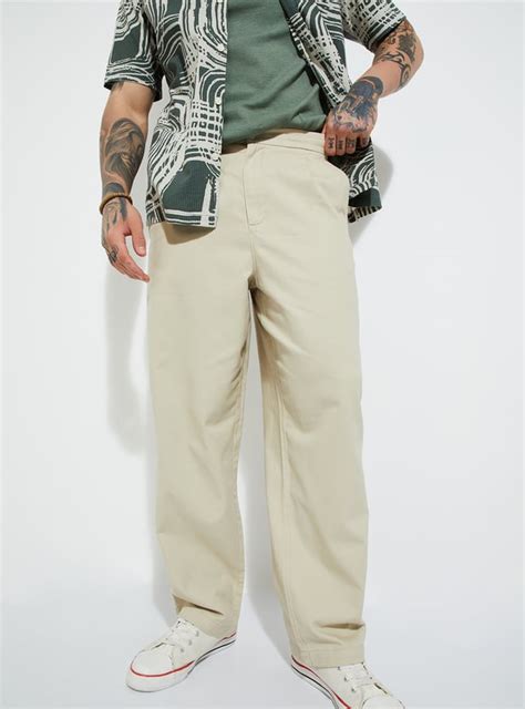 Buy URB_N Men Solid Loose Fit Trousers Online at just Rs. 1299.0 ...