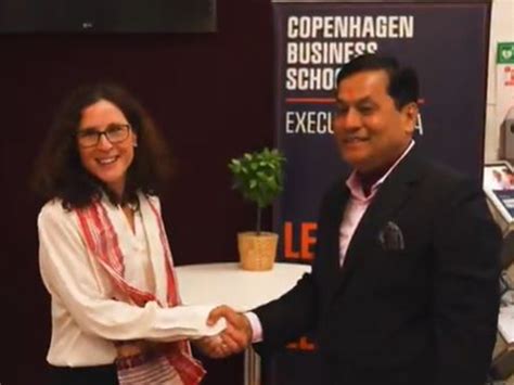 Union Minister Sarbananda Sonowal addresses Blue MBA Cohort in ...