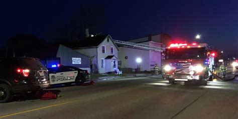 Four people escape apartment fire in Escanaba