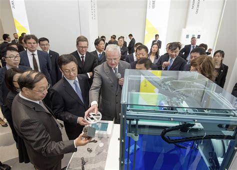 Volkswagen inks pact for e-mobility research with Chinese JV partner ...