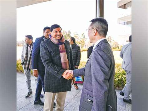 Madhya Pradesh CM Mohan Yadav discusses innovation in healthcare with ...