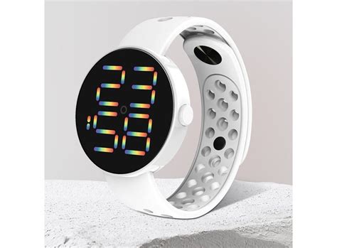 Four-Button Digital Watch 的图像结果