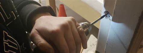 How to Remove PVC Lock without Key 的图像结果