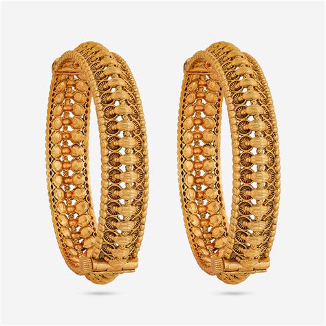 Antique Bangle 188136