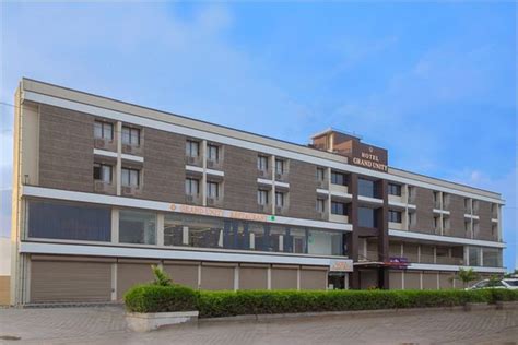 HOTEL GRAND UNITY (Changodar) - Hotel Reviews, Photos, Rate Comparison ...