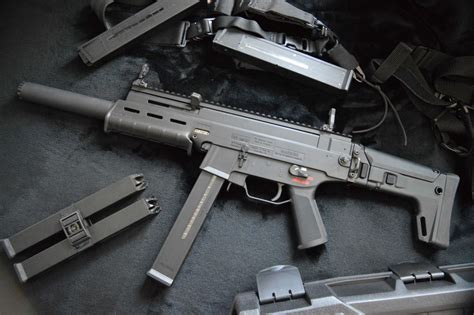 Gun Review: Converting an H&K USC to a UMP -The Firearm Blog