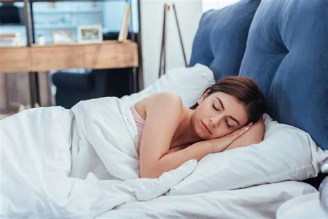 晚上难以入睡，不妨从这3方面入手， 或能帮你缓解失眠|睡眠|质量|身体_新浪新闻