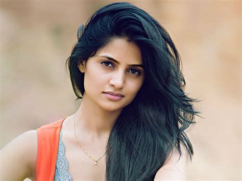 Shalini Vadnikatti Profile, Affairs, Contacts, Boyfriend, Gallery, News ...
