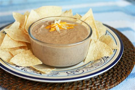 Ultimate Easy Bean Dip: Refried Bean Recipe