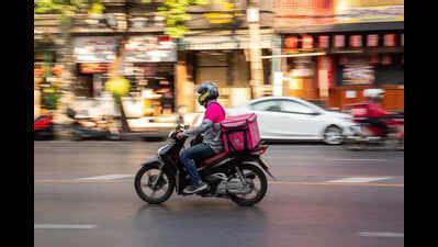 Ten minute delivery promise wanes in Kochi as apps extend timelines ...