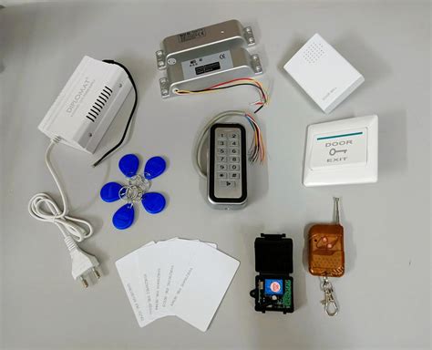 Combo-CN31 Weatherproof Access Control with Surface Mount Bolt Lock ...