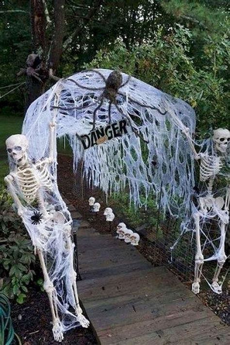30+ Diy Scary Outdoor Halloween Decorations